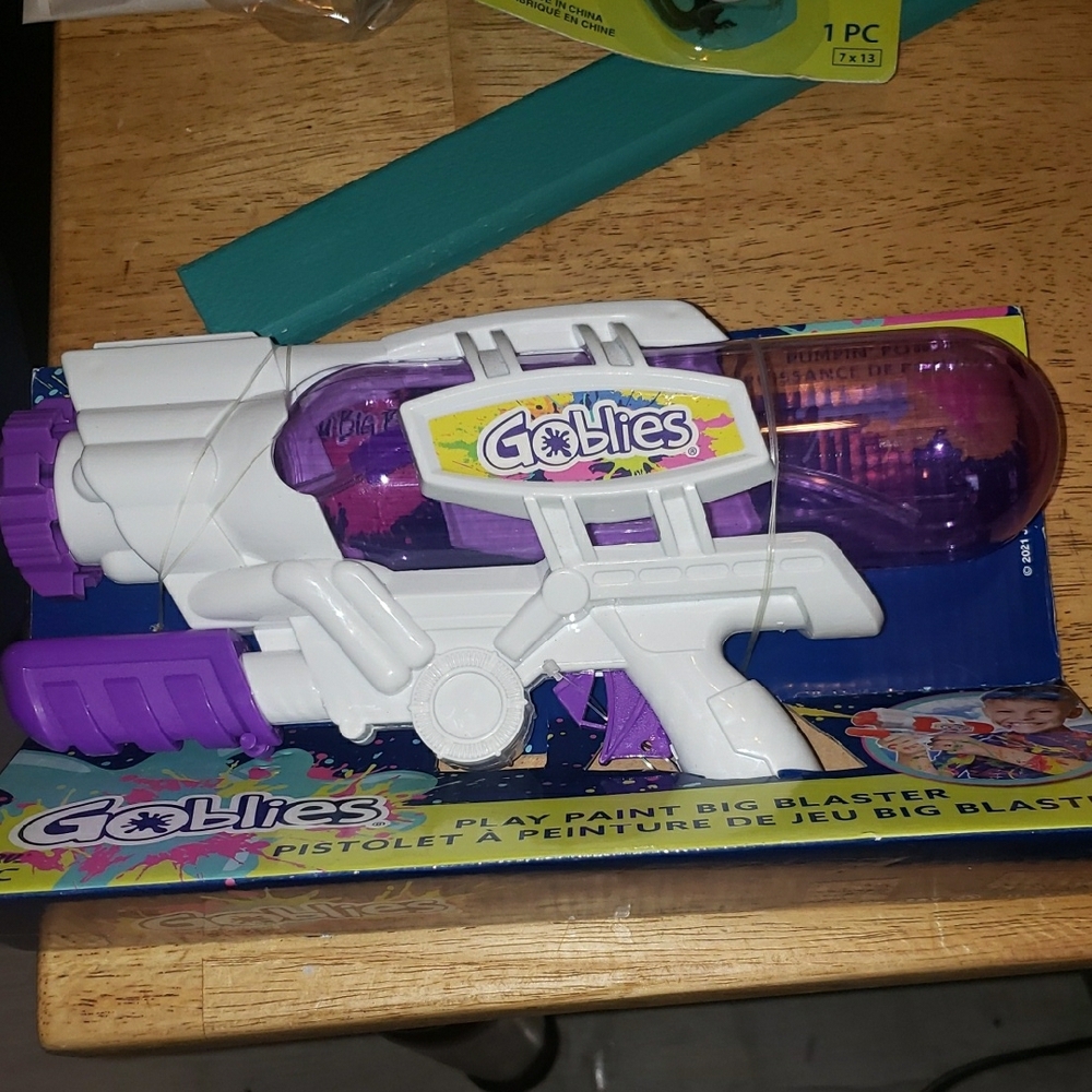 Purple and White Play Paint Big Blaster